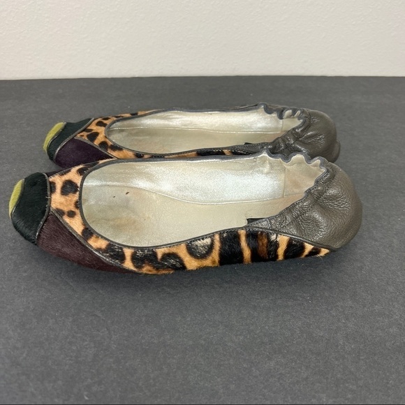Dolce & Gabbana Animal Print Flats - Picture 6 of 8